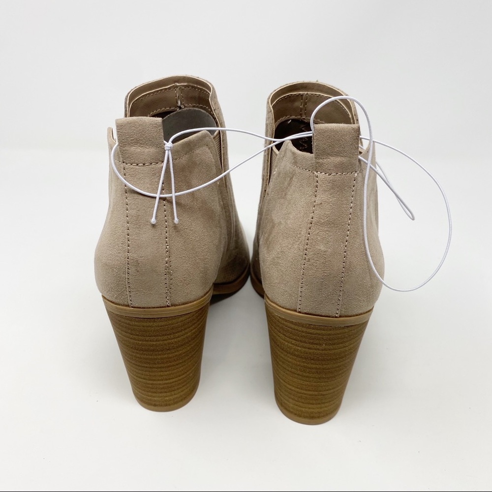 Universal Thread Avalyn Laser Cut Bootie Taupe 11m - image 4